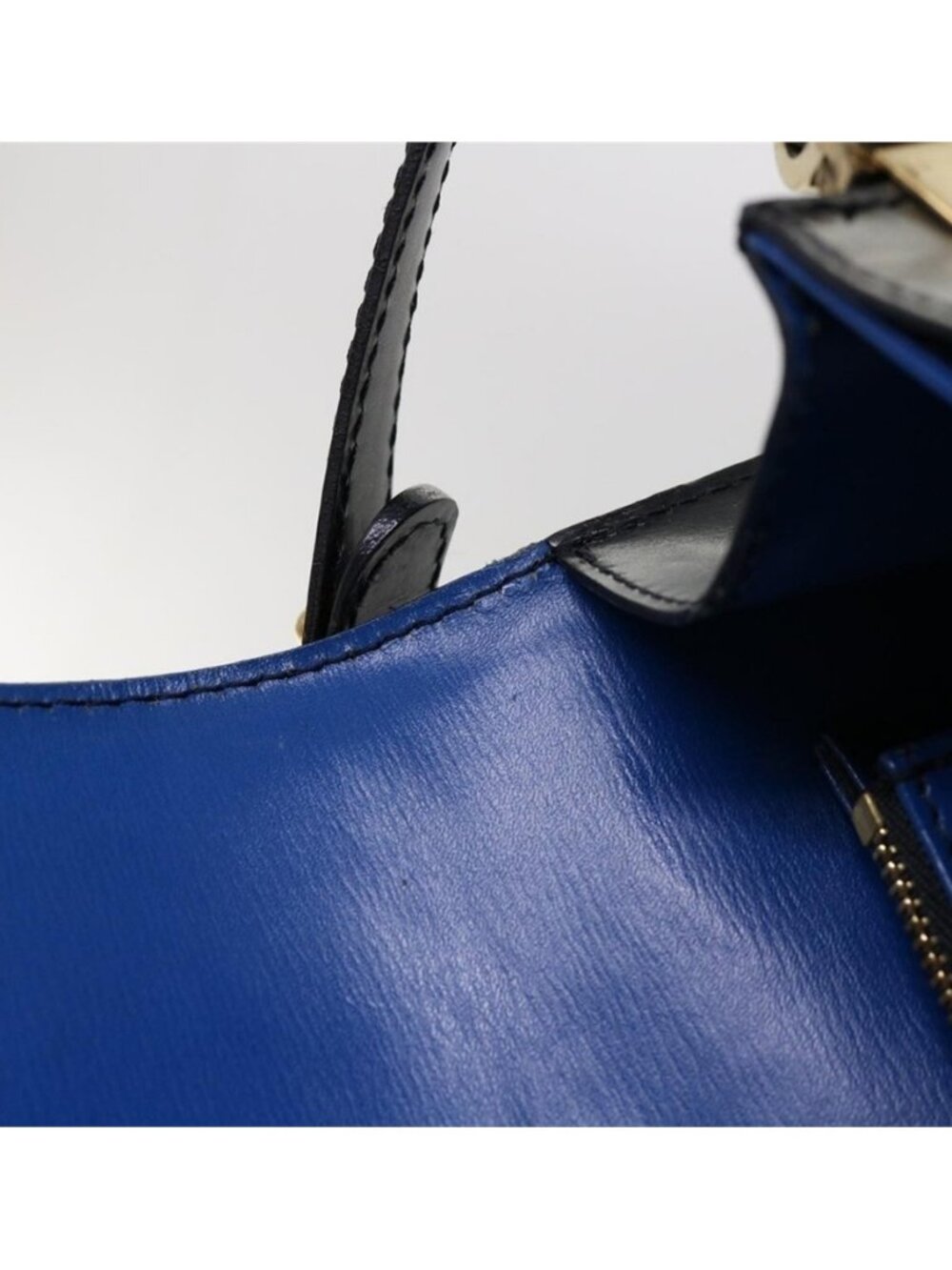 Authentic LOUIS VUITTON Epi Bicolor Free Run Shoulder Bag Black Blue M52415 LV - Picture 5 of 16